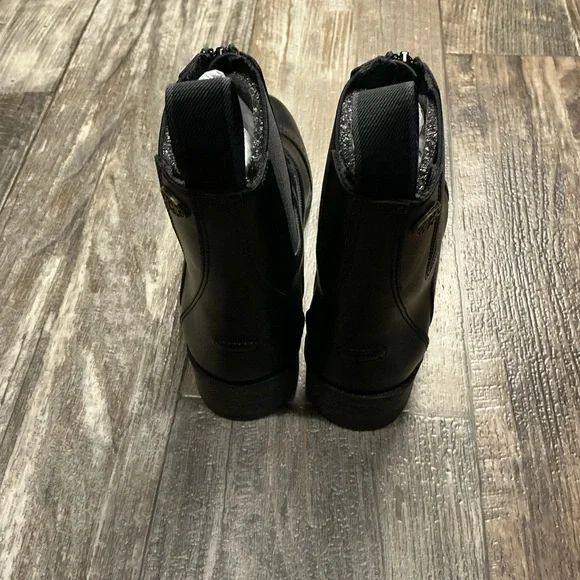 Stylish Black Kids Rain Boots Size 3 - Picture 7 of 12